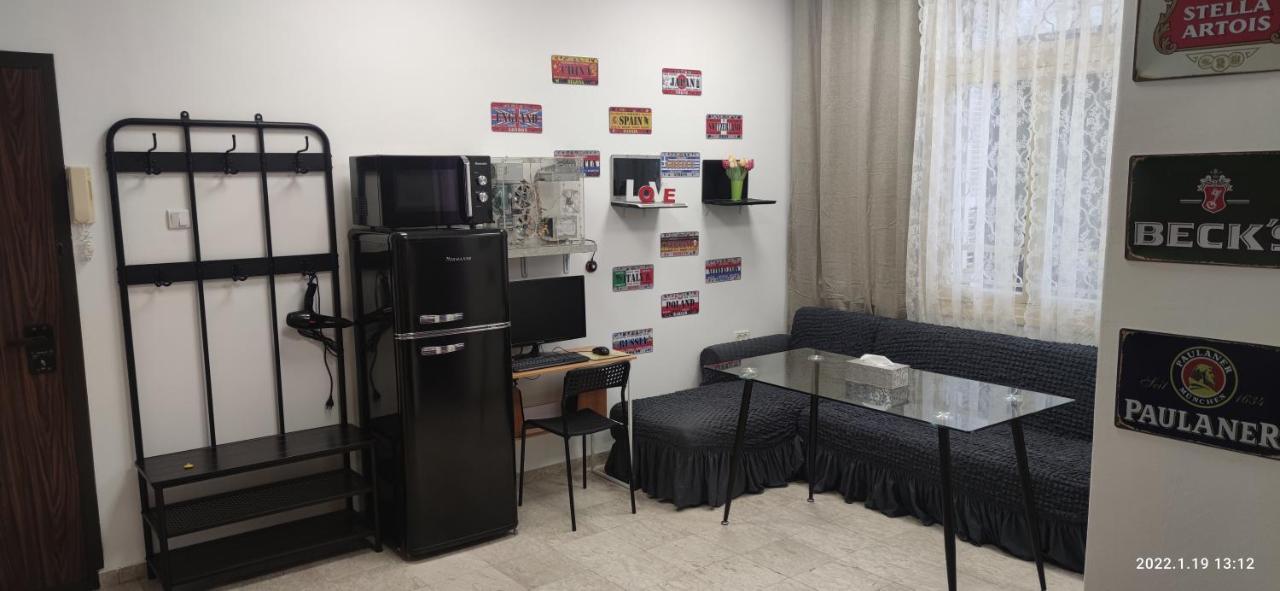 Apartment Comfy - For A Quiet, Family Holiday Without Parties ไฮฟา ภายนอก รูปภาพ